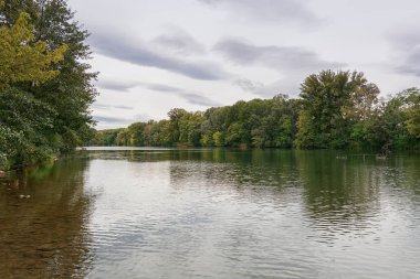 Ardèche Nehri'nin görünümü.