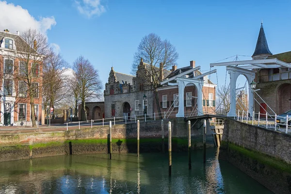 A belső kikötő, a történelmi város Zierikzee — Stock Fotó