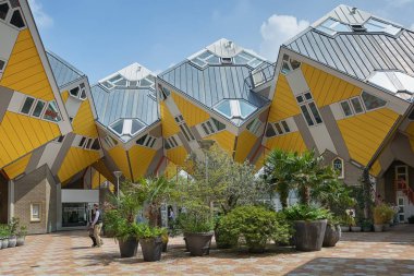 Küp evler yenilikçi evleri bir dizi.