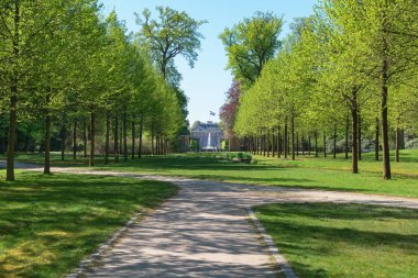 Loo Palace arkasına park edin 
