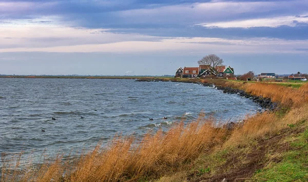Look at a hamlet on the island Marken, Netherlands. — Stock Photo, Image