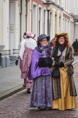 Karakter Dickens Deventer Dickens Festivali sırasında ünlü kitaplardan 