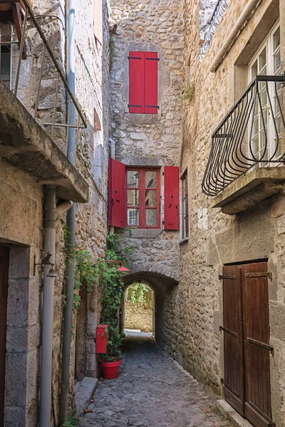 Ancien sous-col du village Labeaume en Ardèche — Photo