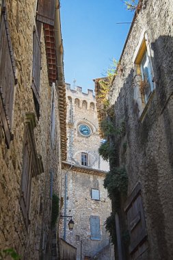 Fransa'nın Ardèche bölgesinde Viviers köyünde kilise