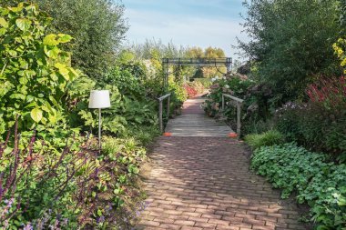 Appeltern bahçeleri Hollanda taze ve yaratıcı fikirler Bahçe tasarımı alanında karşılamak için bir fırsattır.