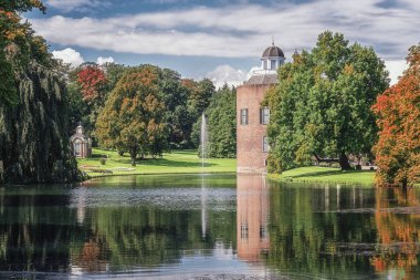 Kale ve park Rozendaal Hollanda'da bulunan Rosendael