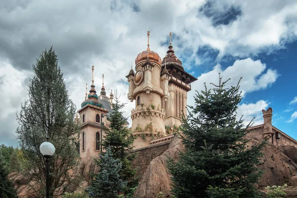 Symbolica palác fantazie v zábavním parku Efteling — Stock fotografie