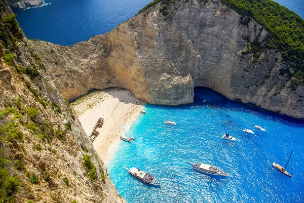 Spiaggia di Navagio, isola di Zante in Grecia . — Foto Stock