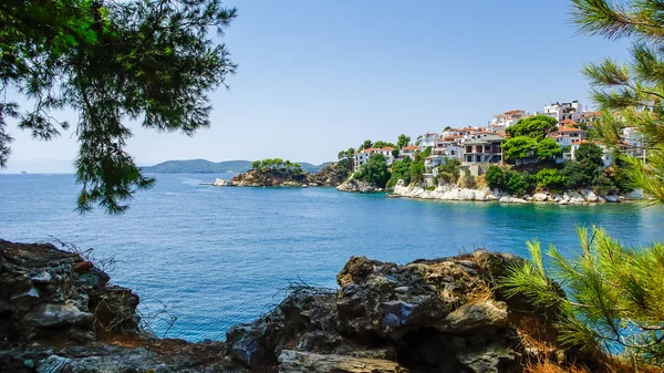 Skiathos stad på ön Skiathos, Grekland. — Stockfoto