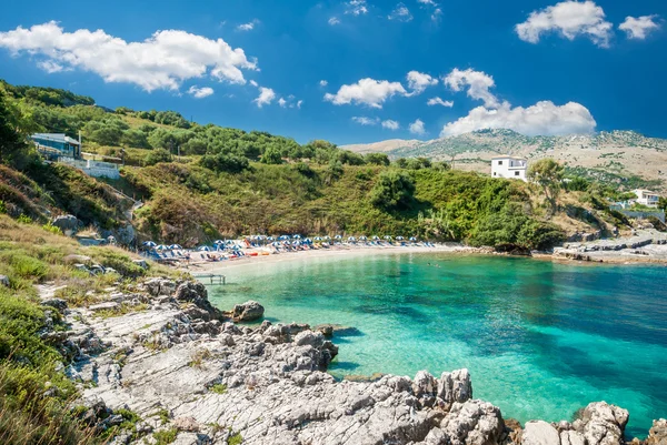 Kassiopi Beach, Korfu, Grekland. — Stockfoto