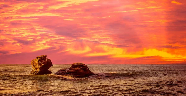 Восход солнца на море. — стоковое фото