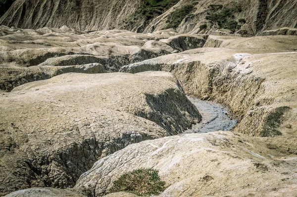 Λασπωμένο ηφαίστεια, κομητεία Buzau, Ρουμανία — Φωτογραφία Αρχείου