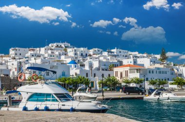 Naousa kasaba, Paros Island, Yunanistan, Temmuz 2017: 
