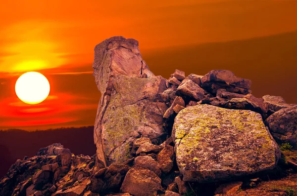 Die dobrogäische Sphinx. Felsformationen in der Dobrogea, Tulcea-Zählung — Stockfoto