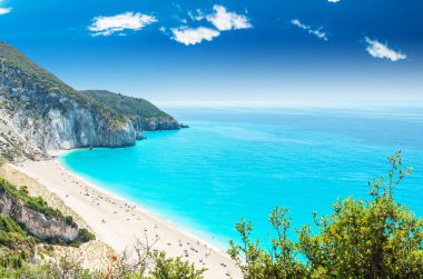 Yunanistan 'ın Lefkada adasındaki Milos plajı. 