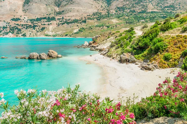 Playa Vouti Isla Cefalonia Grecia Gente Relajándose Playa Playa Está — Foto de Stock