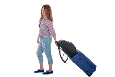 Rahat seyahat çantası ile yürüme genç kız