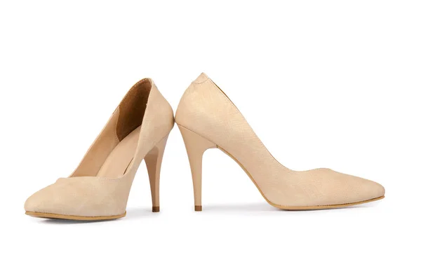 Beige kvinna skor isolerad på en vit — Stockfoto
