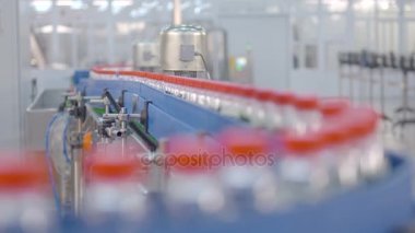 plastik şişe maden suyu limonata üretimi.