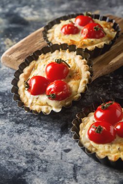 şarap, Fransa Ulusal reçete ile domates salçası.