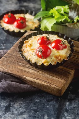 şarap, Fransa Ulusal reçete ile domates salçası.