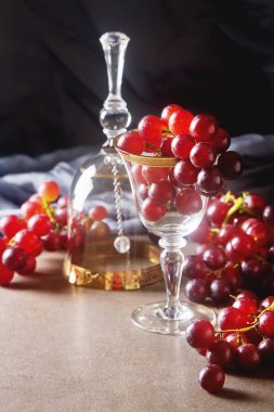 Kara üzüm taze demet. Sonbahar meyve. Fransız ve İtalyan cul