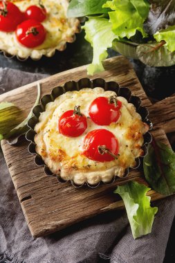 şarap, Fransa Ulusal reçete ile domates salçası.