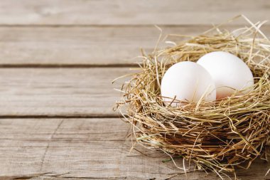 Paskalya Paskalya yumurtaları ile arka plan. kopya alanı.