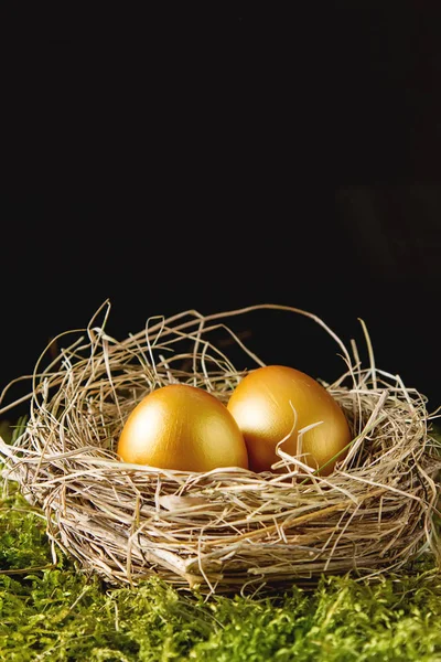 Paskalya Paskalya yumurtaları ile arka plan. kopya alanı.