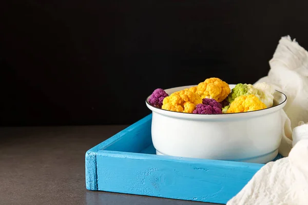A rainbow of food. Purple cauliflower, orange cauliflower and br — Stock Photo, Image