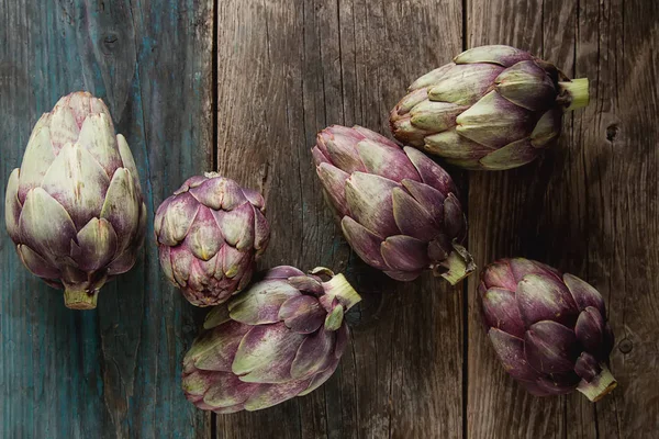 Limon ile organik enginar sökük bebek. Bir vegan gıda ve