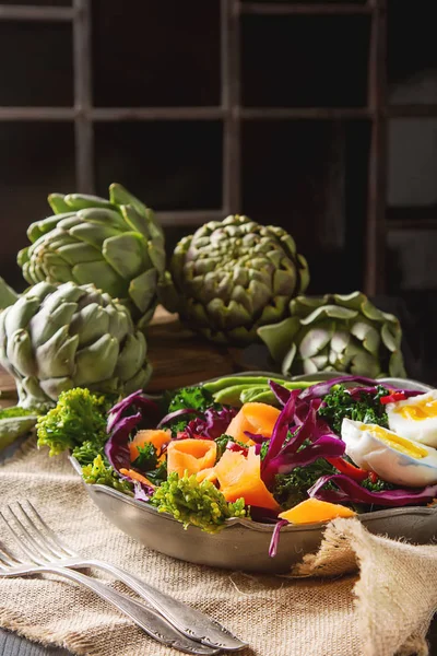 Fresh vegetarian salad with cabbage kale broccoli carrot egg avo — Stock Photo, Image