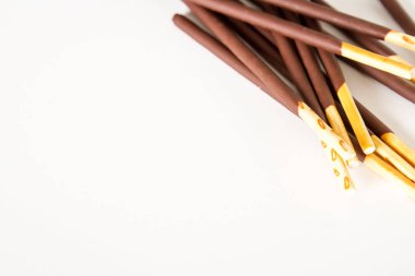 Parlak kırbaç kurabiye kutusu. Japonya tatlılar. Parlak beyaz