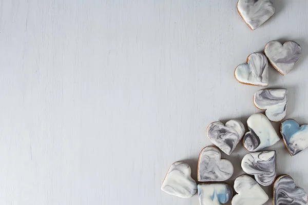 Ingwerhonigkuchen Herzform Zum Valentinstag Heller Hintergrund — Stockfoto