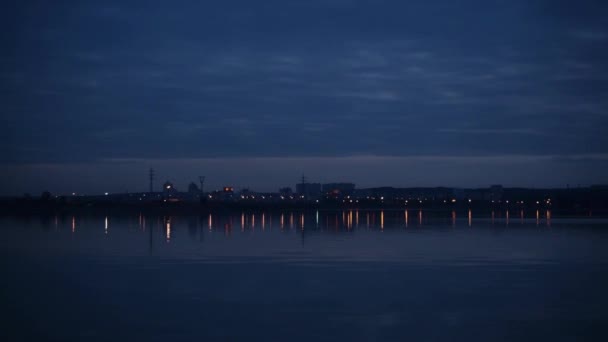Time lapse of nightfall in a city — Stock Video