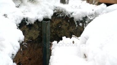 Dünya'ya bir köşebentler vurma, zaman atlamalı