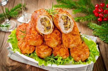 Gevrek patates pirzola et, mantar ve peynir ile