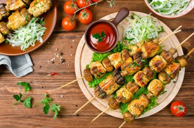 Mantarlı tavuk kebabı