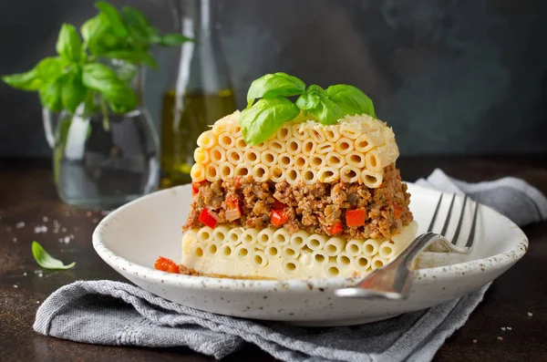 Cazuela Pastitsio con pasta y carne picada — Foto de Stock