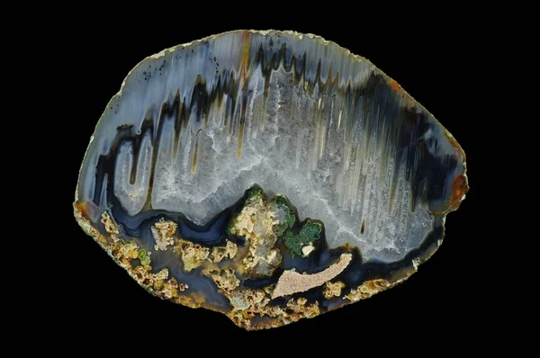 Una sección transversal de la piedra de ágata . Imagen de stock