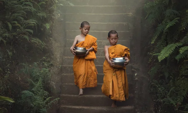 Tro buddhismen — Stockfoto