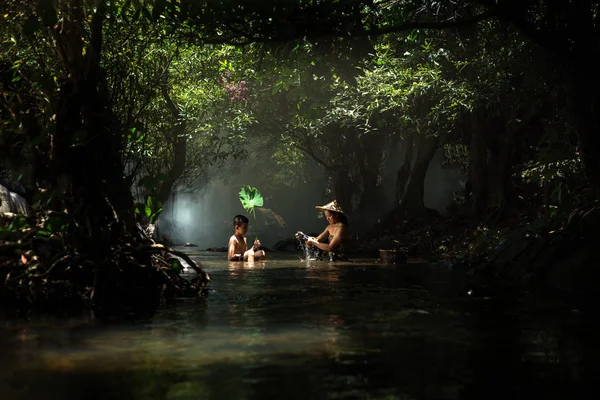 Mother and son — Stock Photo, Image