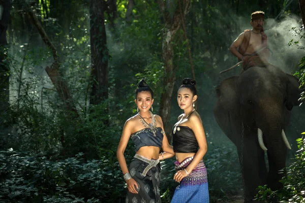 Mode thaïlandaise Portrait d'éléphant — Photo