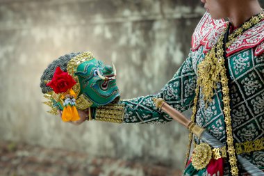 Tayland dans Kumbhakarna ve Hanuman sanat içinde maskeli kültür 
