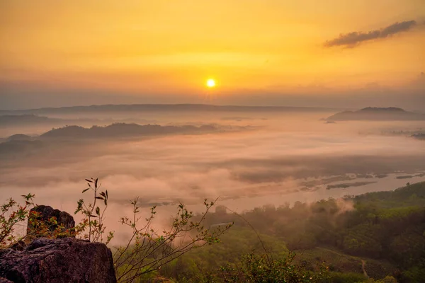 Nascer Sol Nevoeiro Nuvem Paisagem Entre Thai Laos Rio Mekong — Fotografia de Stock