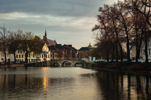 Sunset on the canal in Bruges, Belgium — Stock Photo, Image