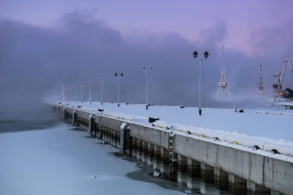 ムルマンスクの貿易港, コラ半島, ロシア — ストック写真