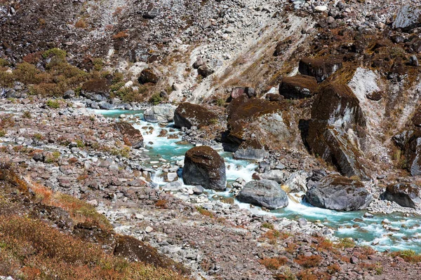 Rauer Flusslauf — Stockfoto