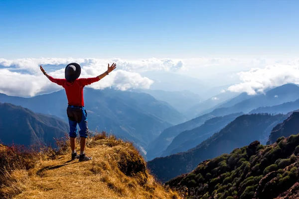 Man with Arms raised — Stock Photo, Image