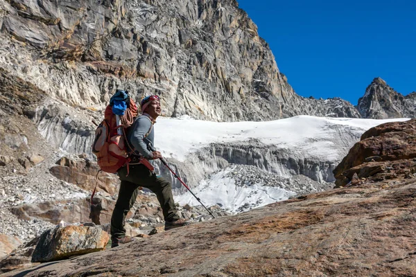 Nepalesischer Bergführer — Stockfoto